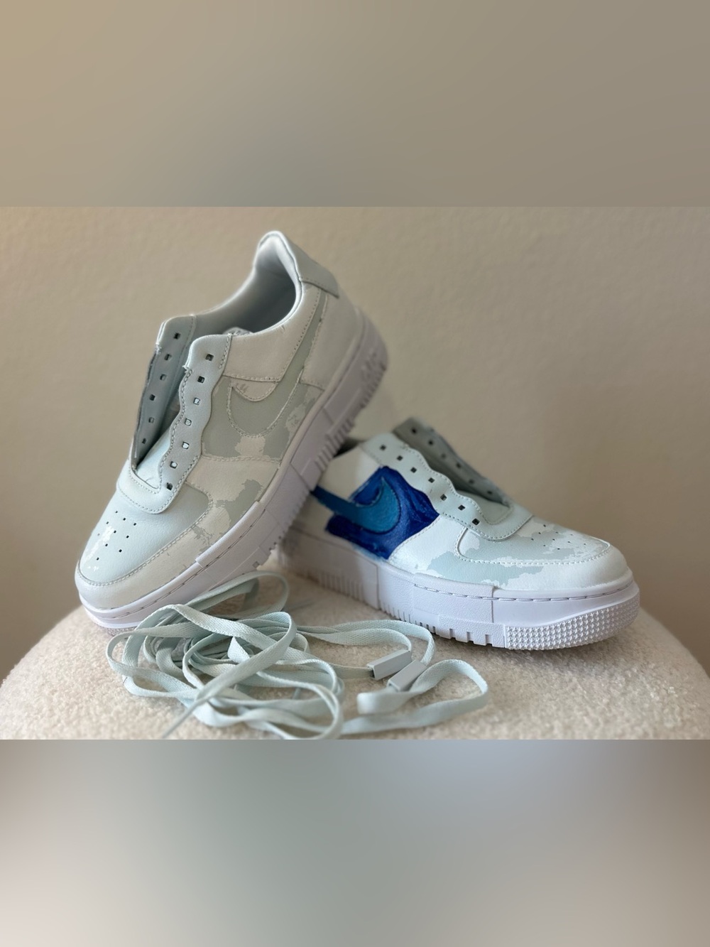 Nike Women’s Air Force 1 Pixel "Ghost Aqua" 7.5 - paint experiment:)